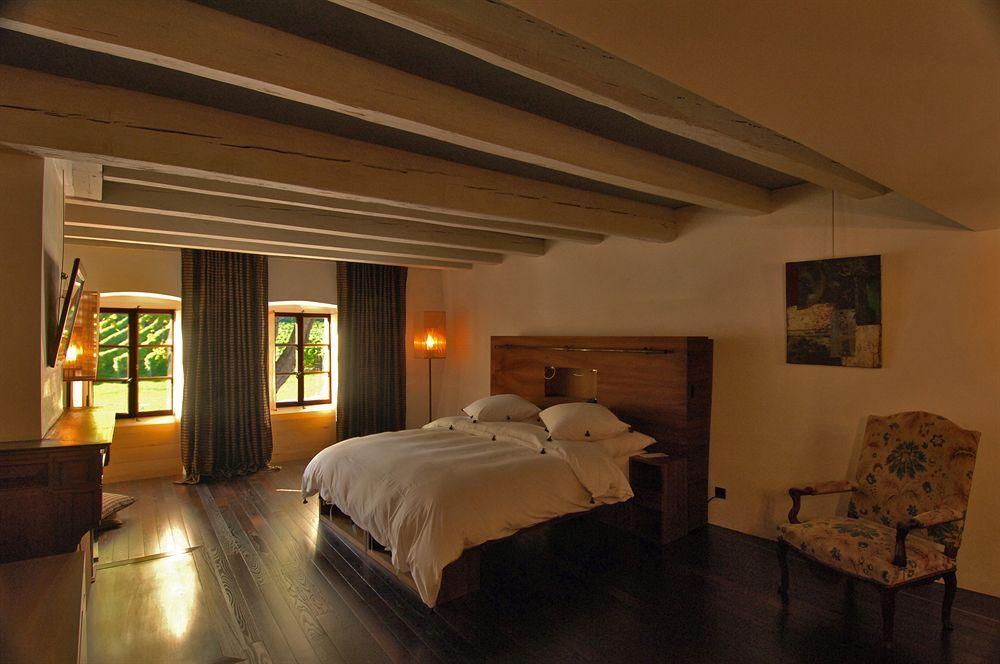 فندق نيونفي  Chateau Le Rosey المظهر الخارجي الصورة
